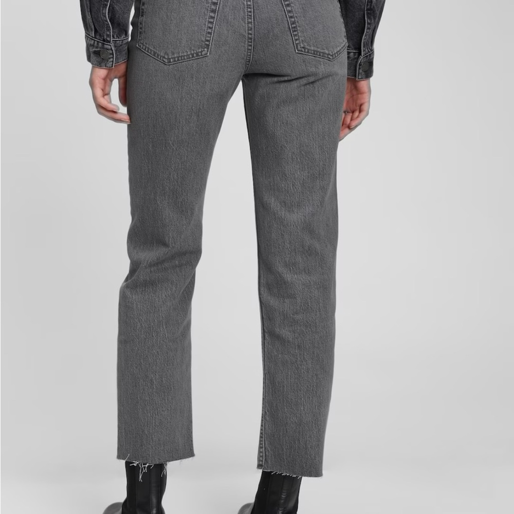 High Rise Cheeky Straight Jeans - Picture 3 of 3